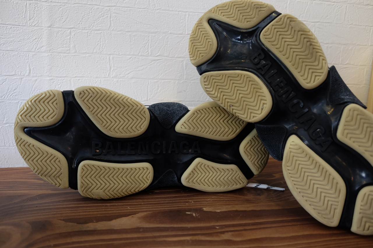 バレンシアガ 靴底