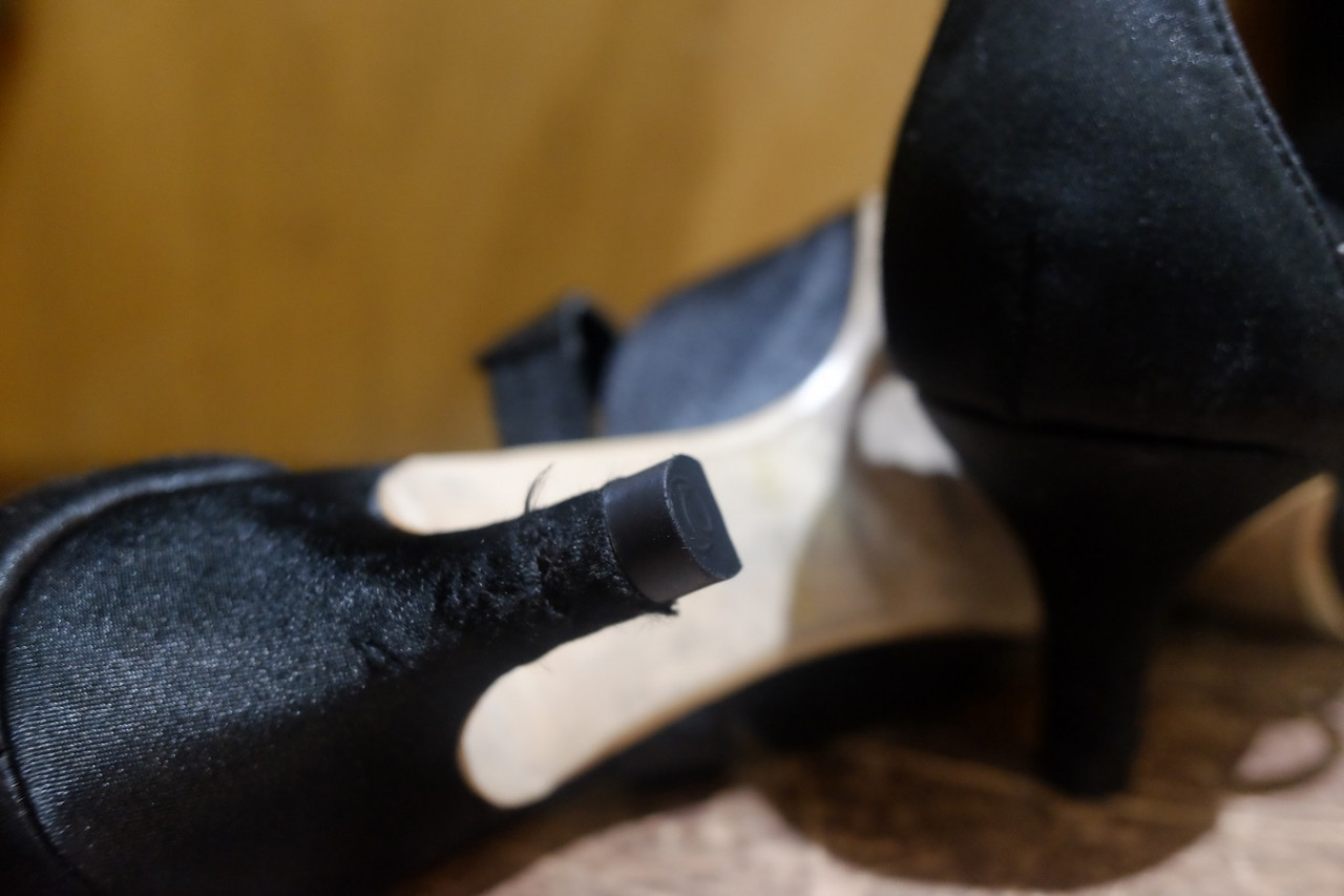 ピンヒールカカト修理完了