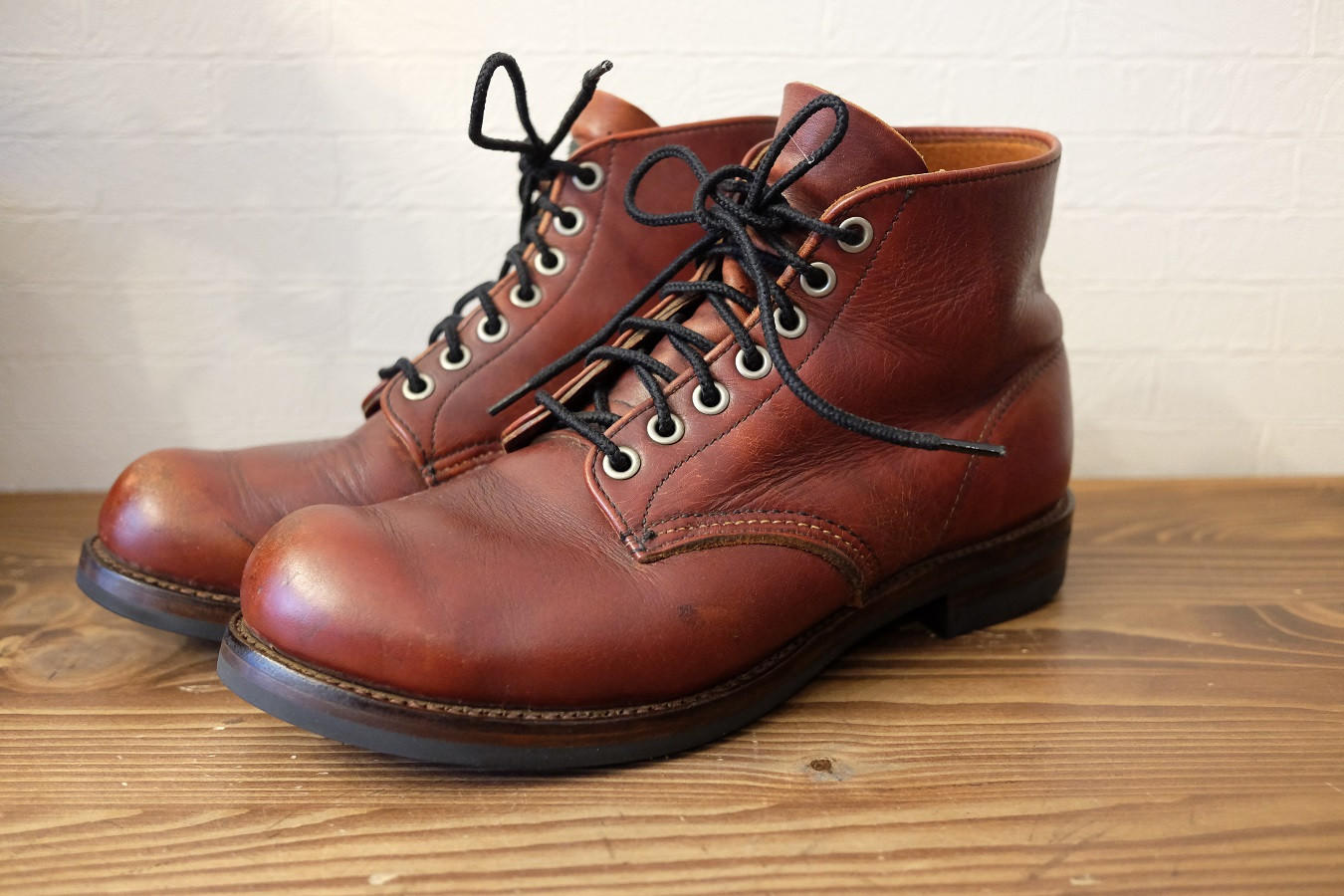 レッドウイングアイリッシュセッター ダイナイトソールへ修理完了