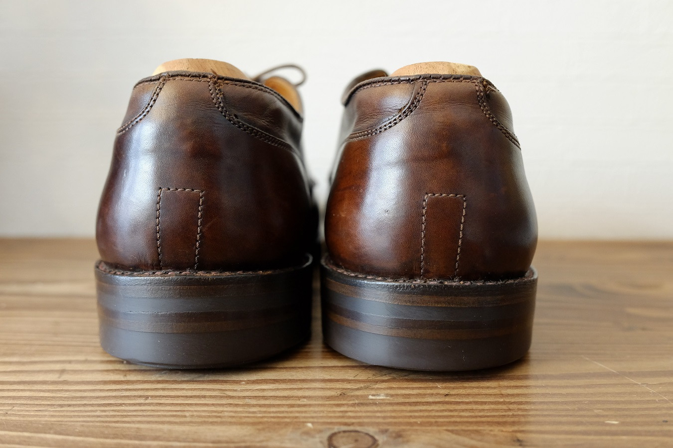 オールデン カカト