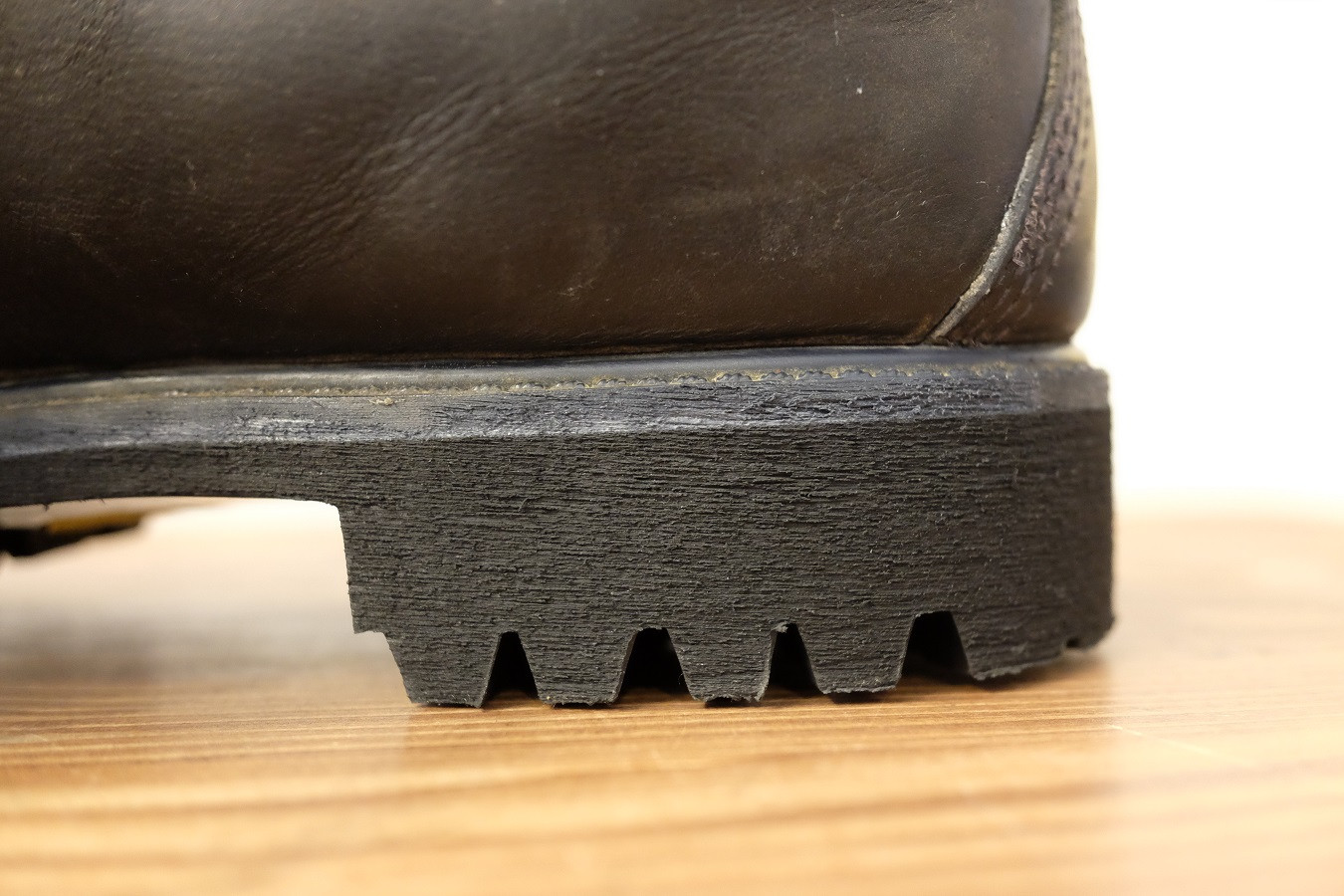 ビブラム132 カカト