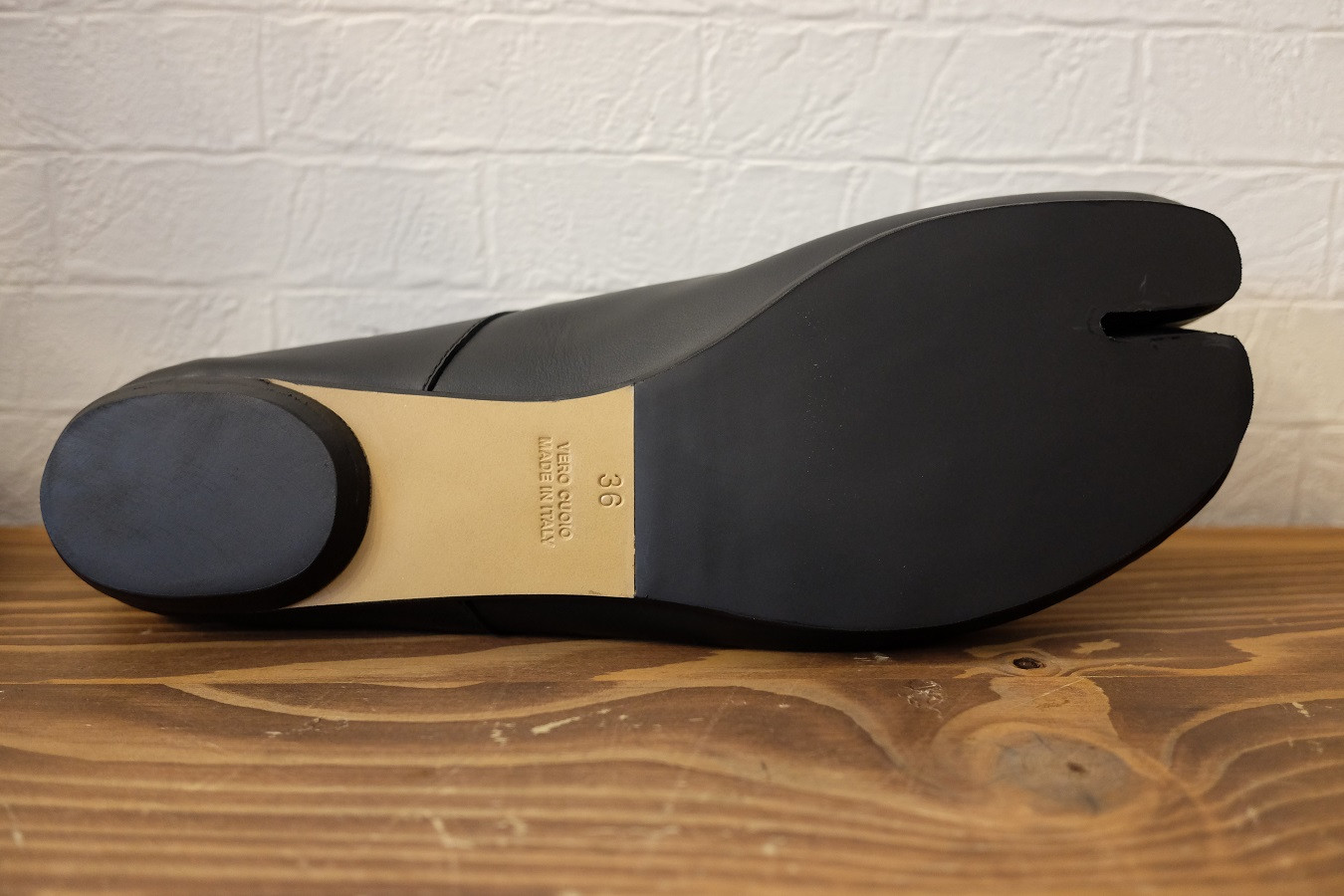 Tabi バレリーナシューズを裏張り補強