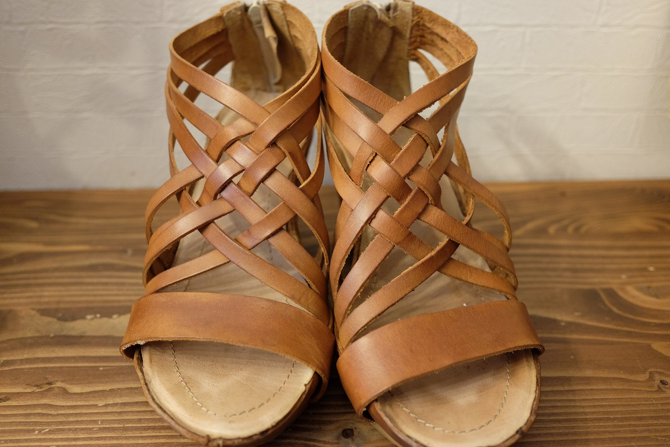 レザーストラップもしっかり油分補給