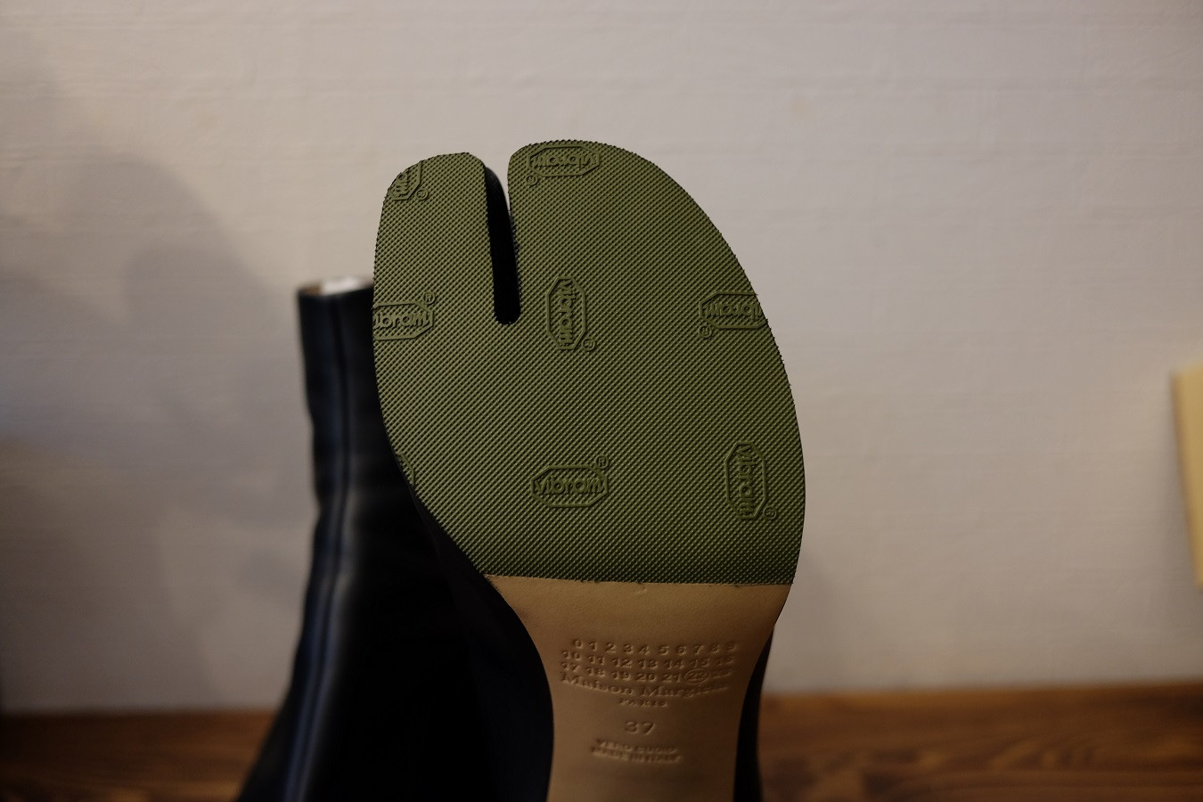 Vibramガンマハーフ1㎜カーキ色