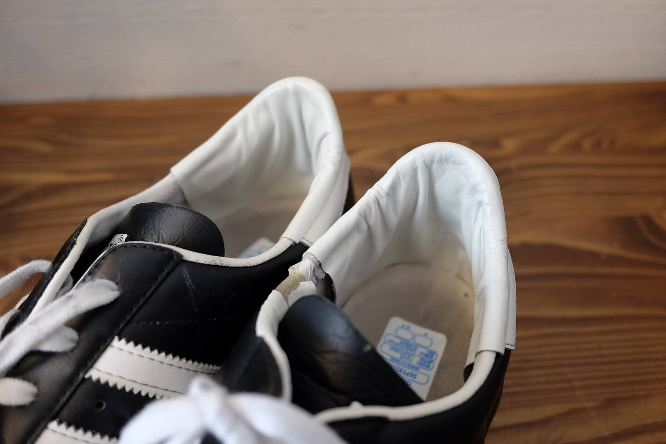 アディダス カウンターライニング修理｜岡山 靴修理工房コビット