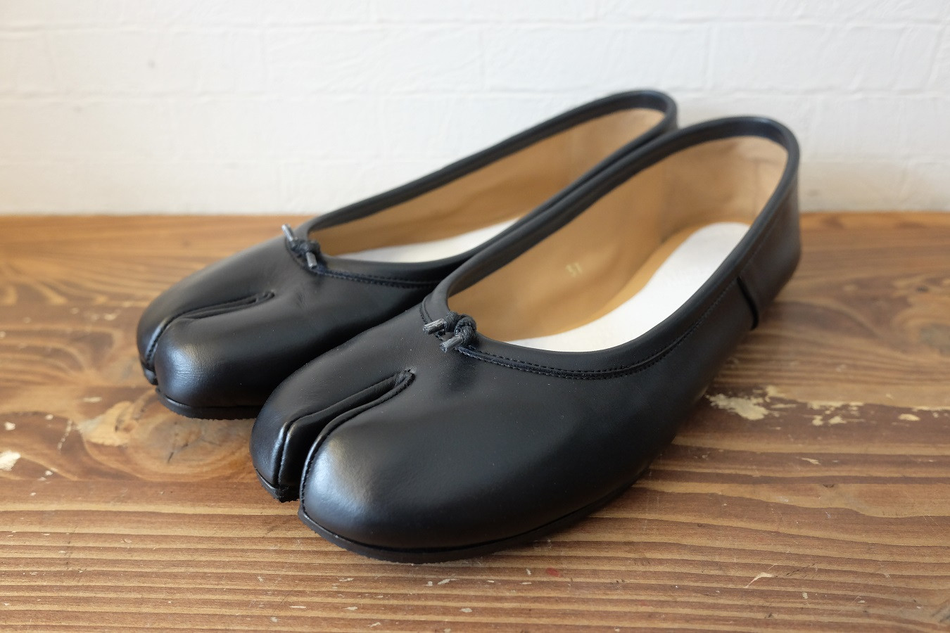 マルジェラTabiバレリーナ｜裏張りの貼る位置について 岡山靴修理 コビット