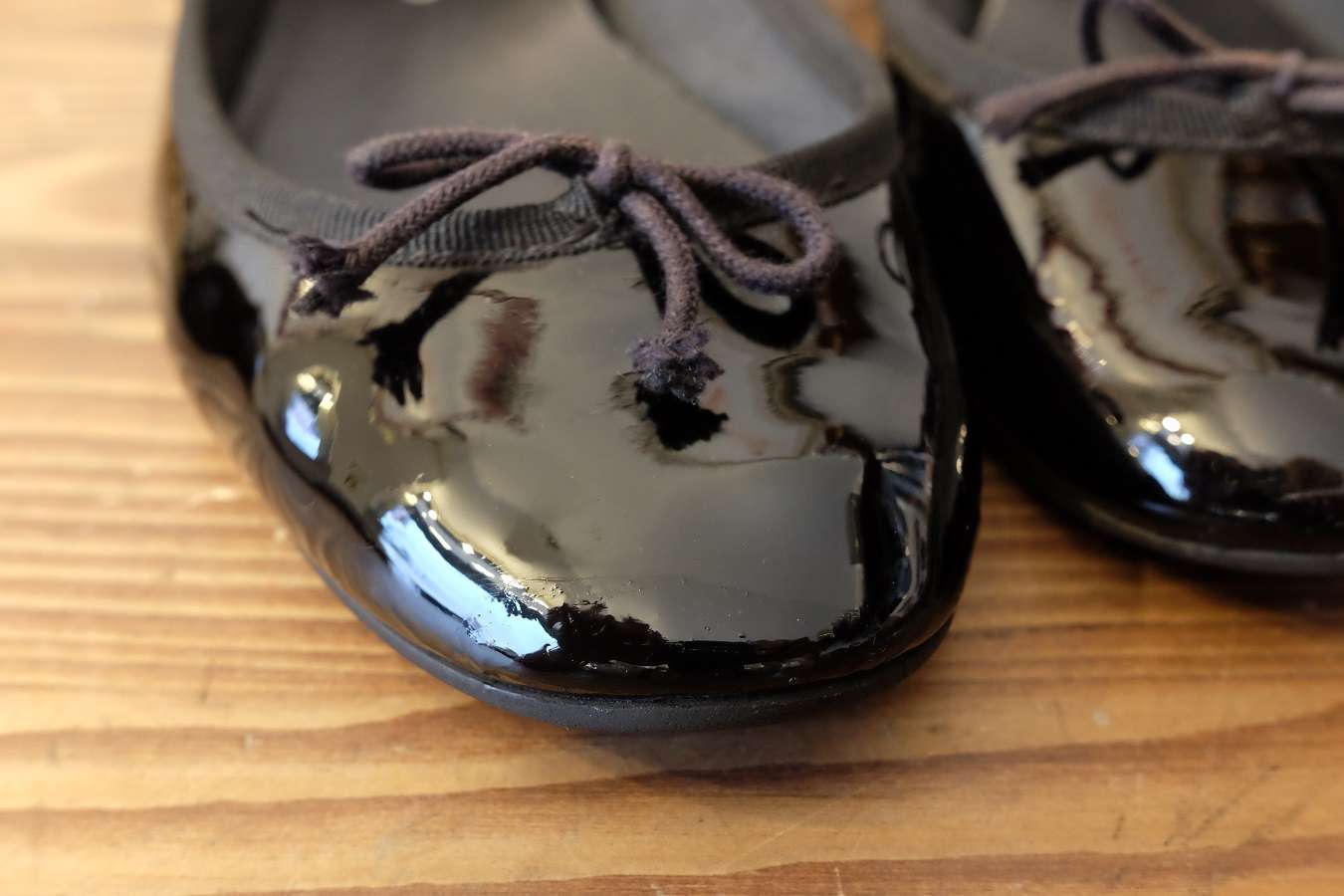 つま先のエナメル補修