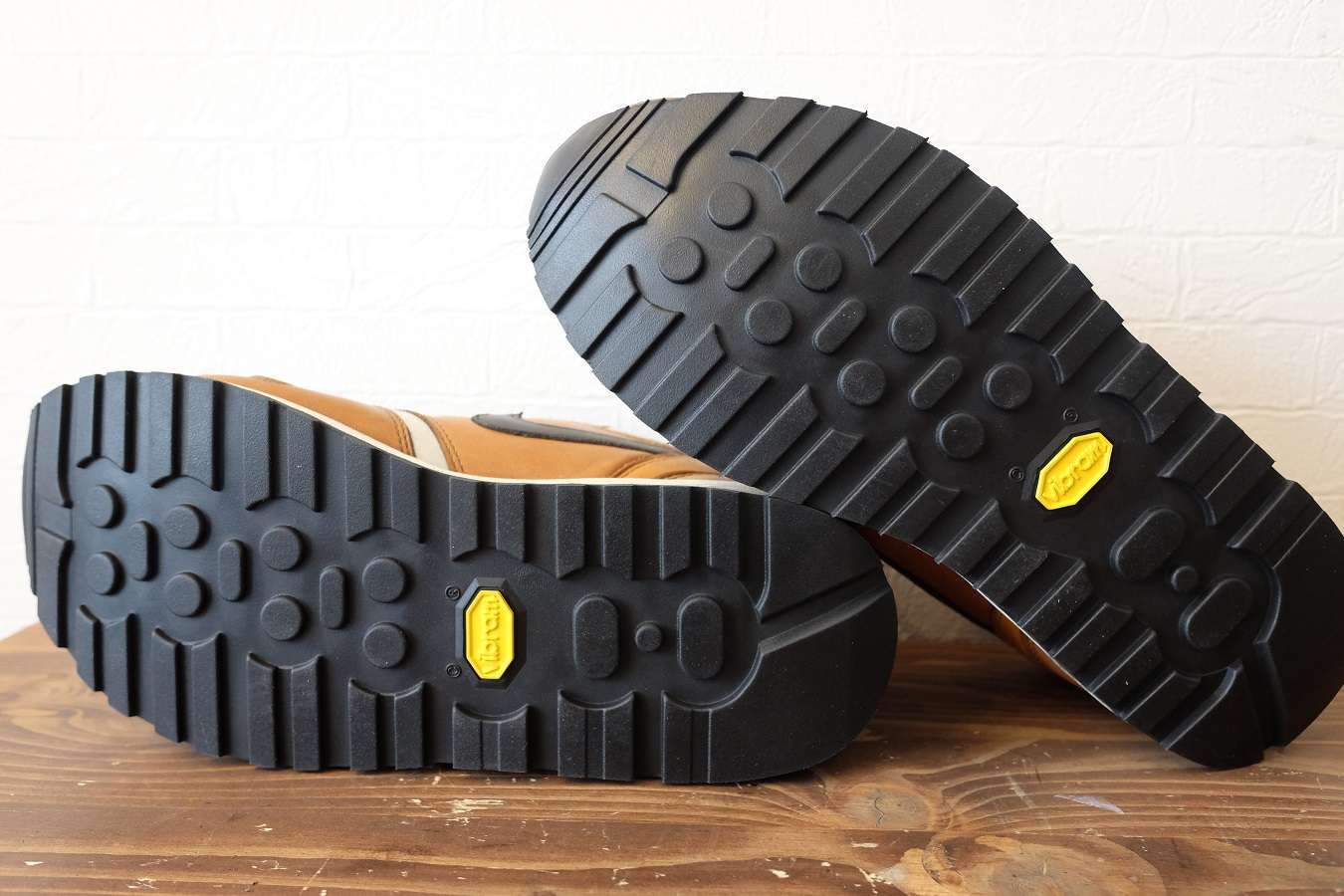 VIBRAM 2002