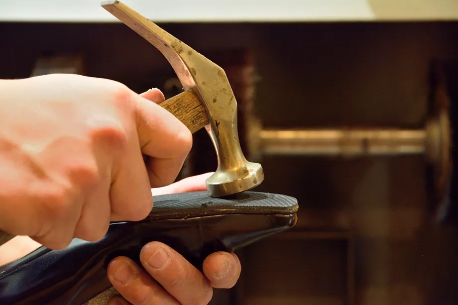 株式会社修理工房kobbit