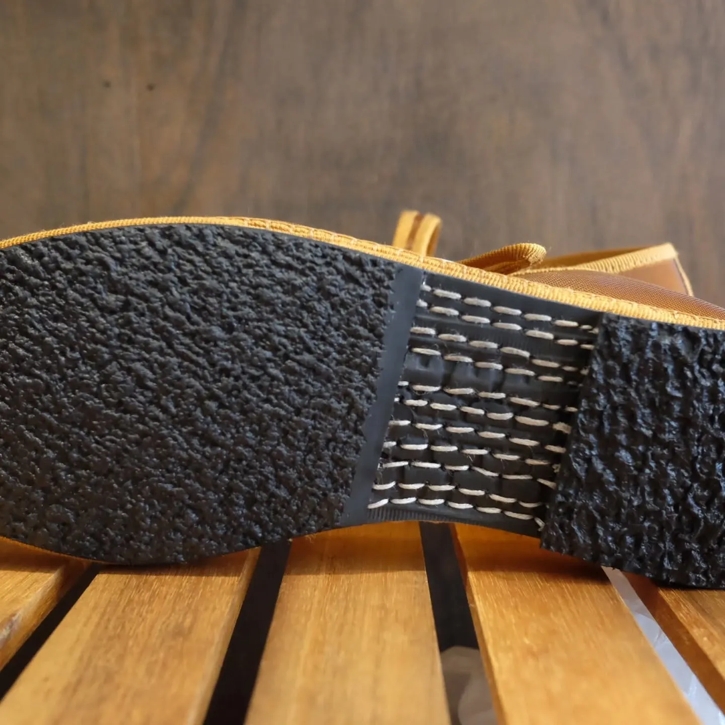 ​岡山県外のお客様より、Sciuscià（シューシャ）のソー...