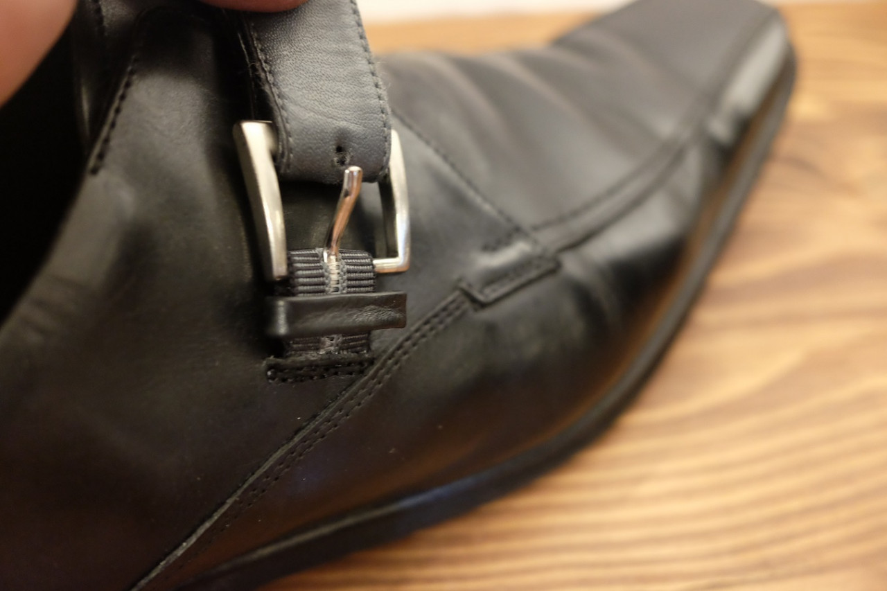 モンクストラップゴム