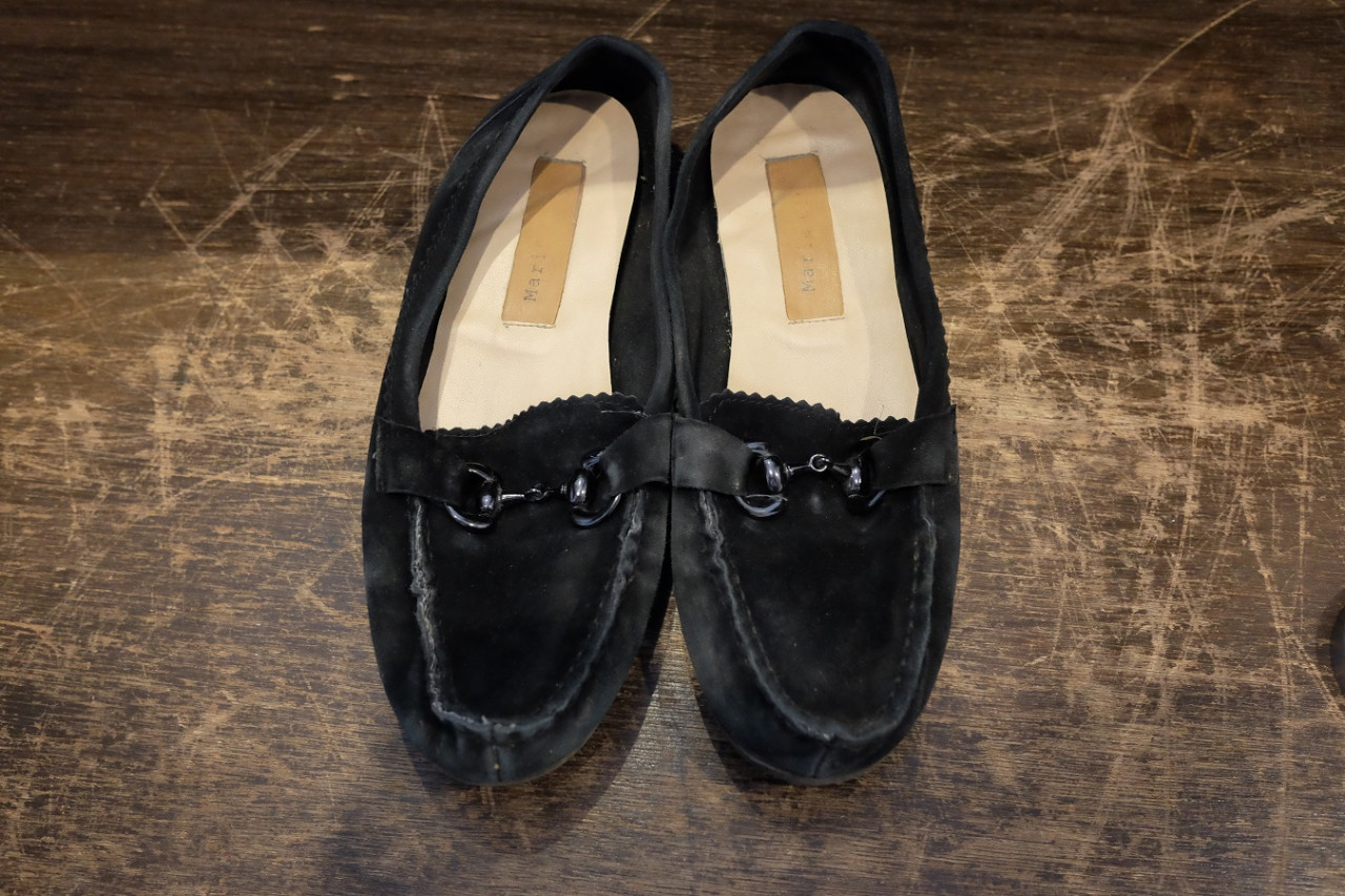 色褪せたスエードを蘇らせる