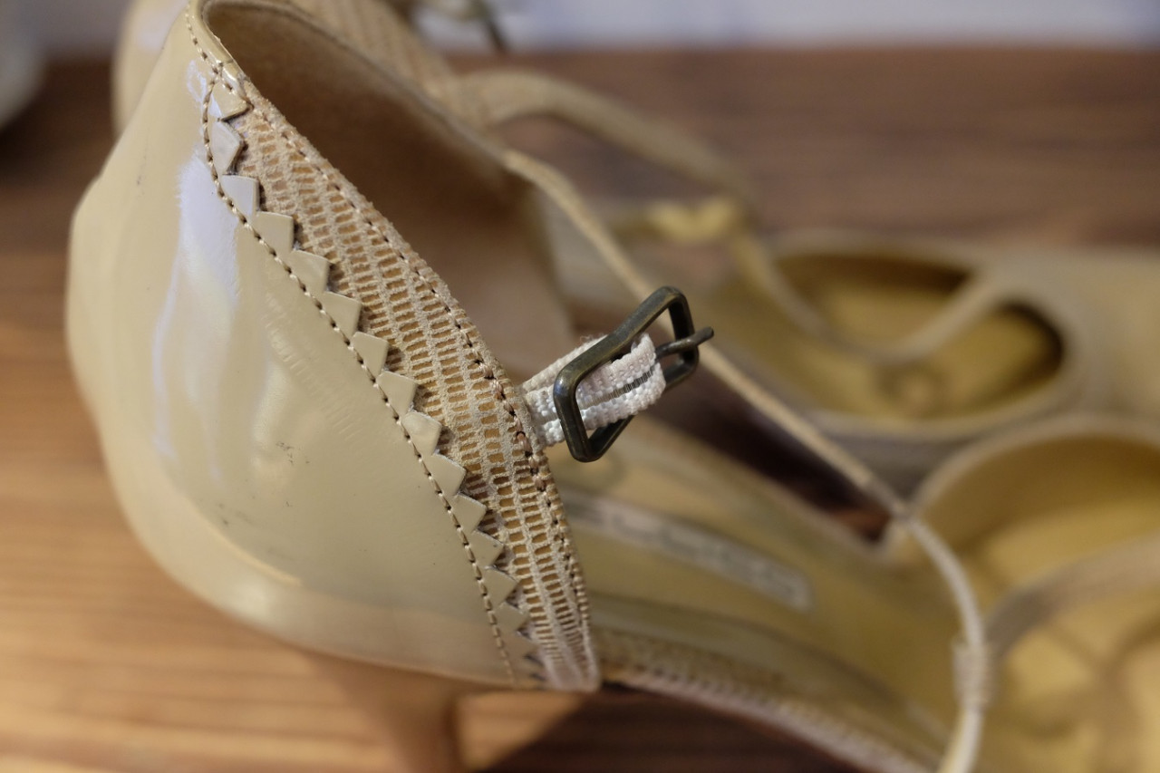 バックルゴム交換