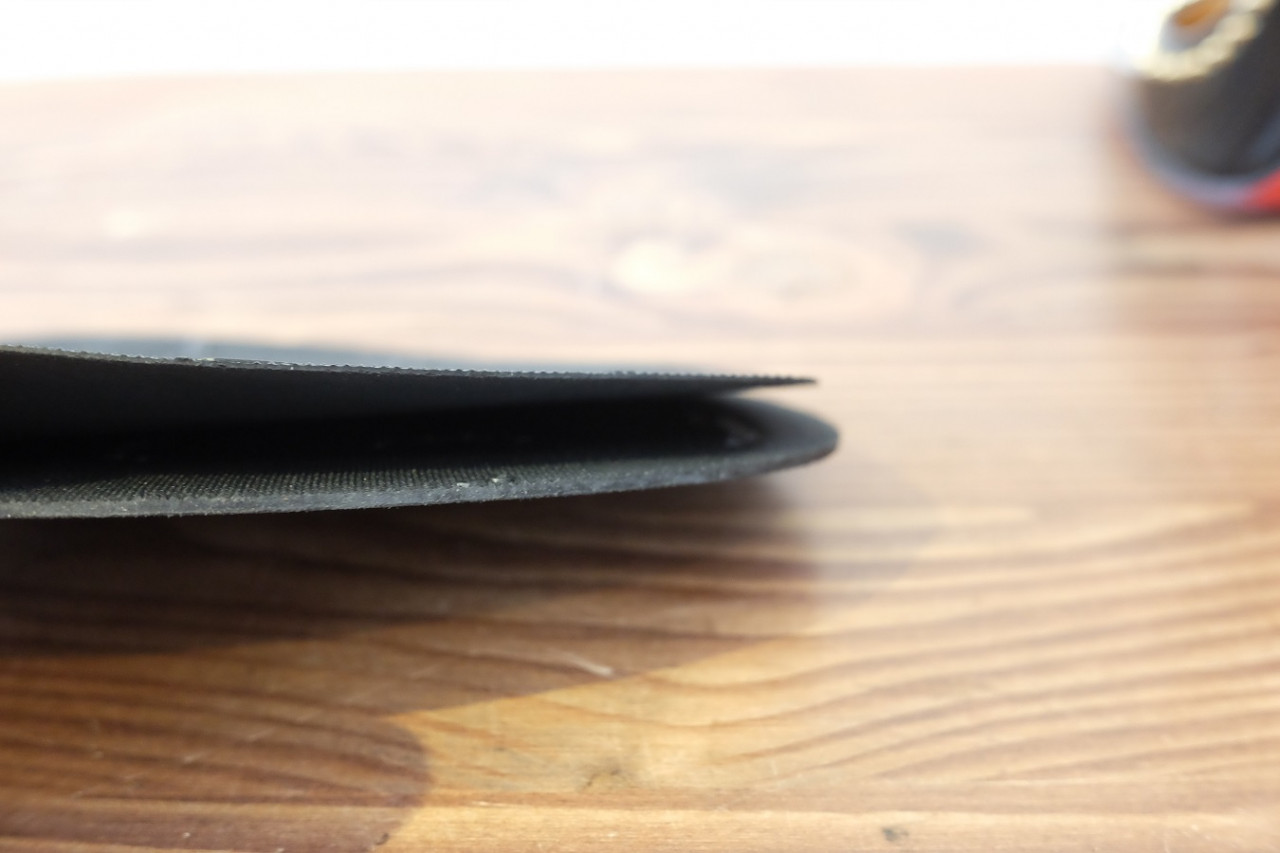 ハーフラバーの厚さ比べ