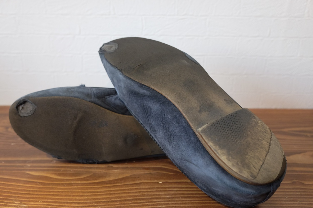 婦人靴 減りすぎて穴が開いた靴底の交換